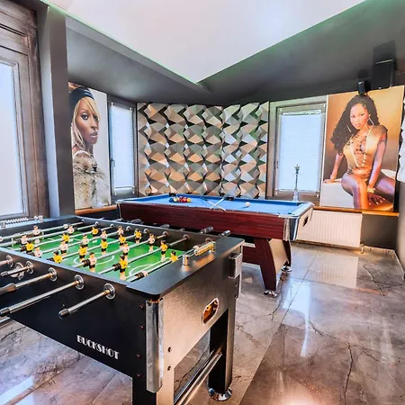 Bueckeberg Game-room&wellness Villa *